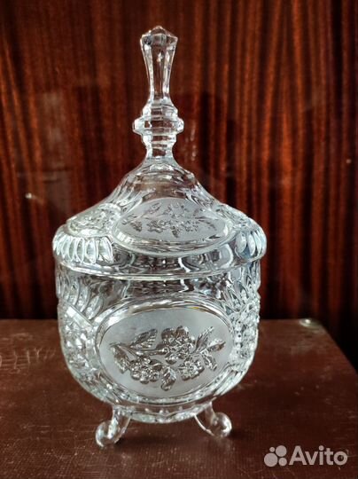 Хрустальная конфетница, бонбоньерка Югославия