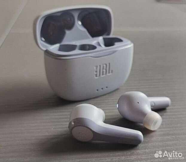 JBL tune 215 Беспроводные наушники