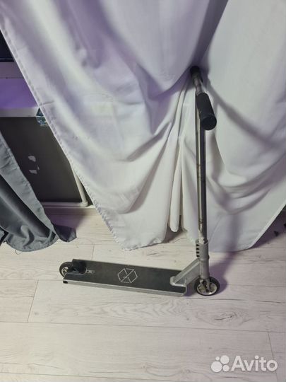 Трюковой самокат Stem Pro Raw 22