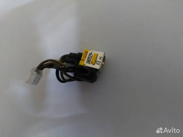 Разъем питания Emachines E510