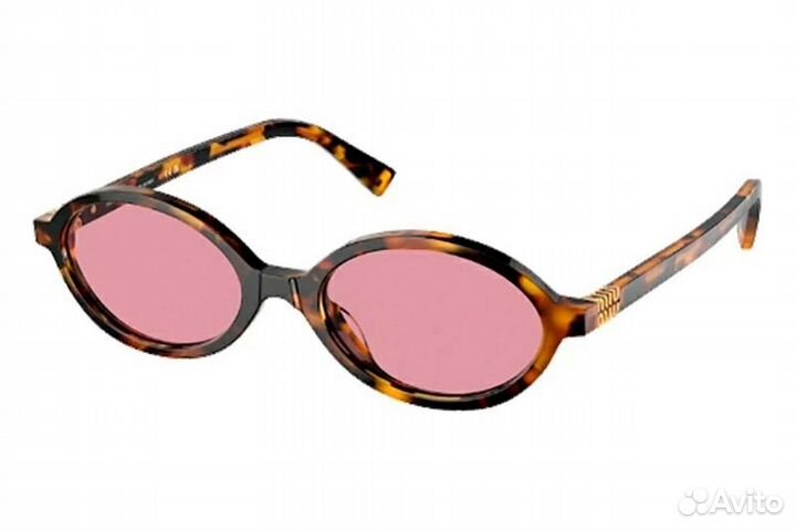 Солнечные очки в стиле Miu Miu