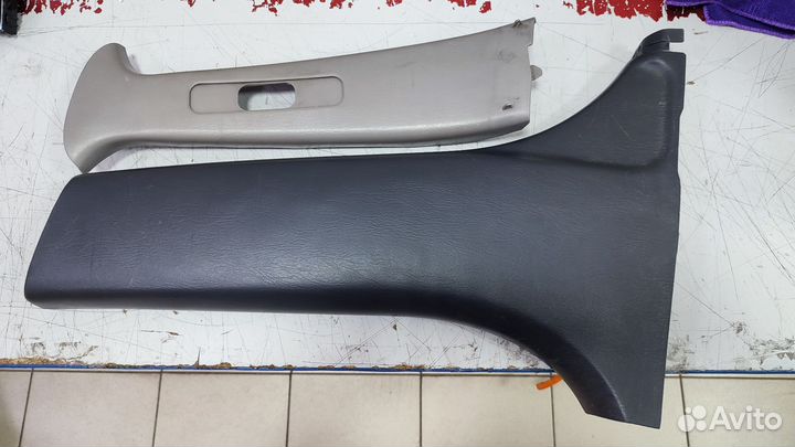 Обшивка центральных стоек toyota corolla sprinter