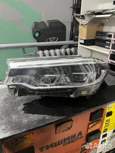 Фары на BMW G30 оригинал