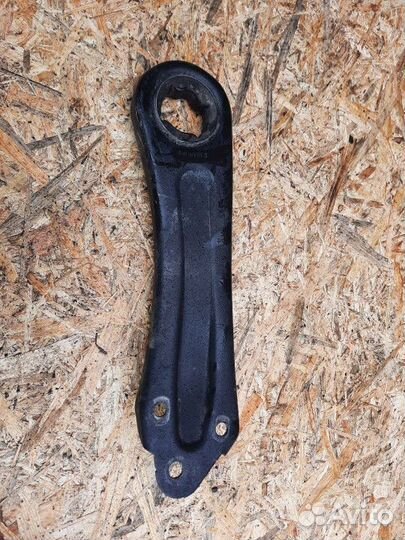 Рычаг задний нижний Chrysler 200 2016