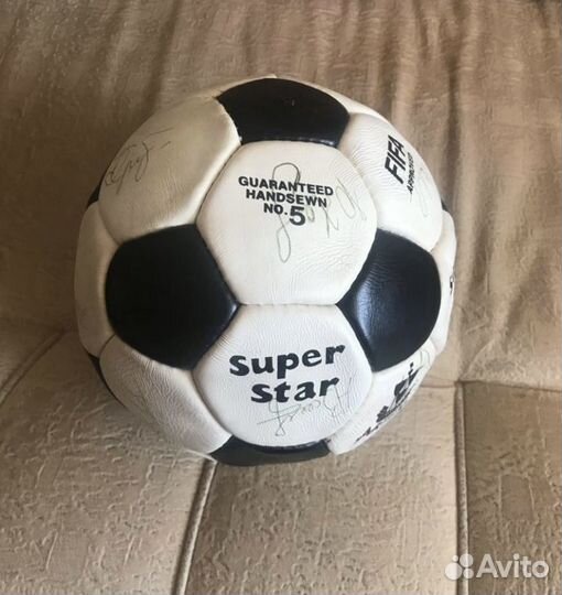 Футбольный мяч с автографами Зенит84