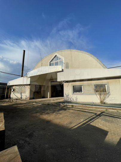 Свободного назначения, 1400 м²