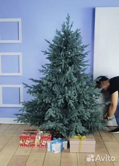 Искусственная ель голубая