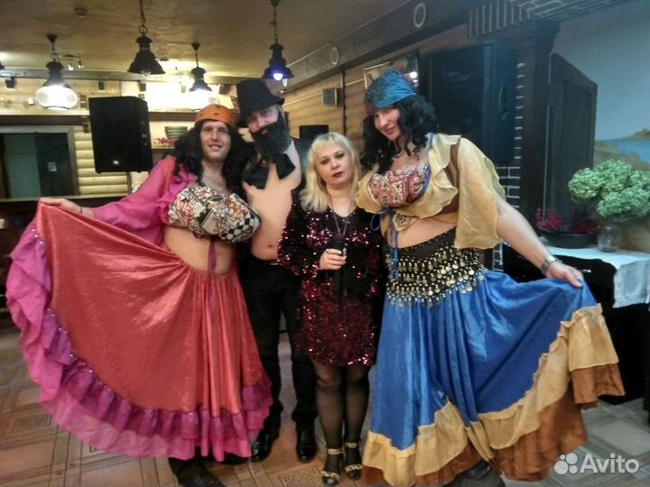 Ведущая+музыкальное сопровождение+дым+светомузыка