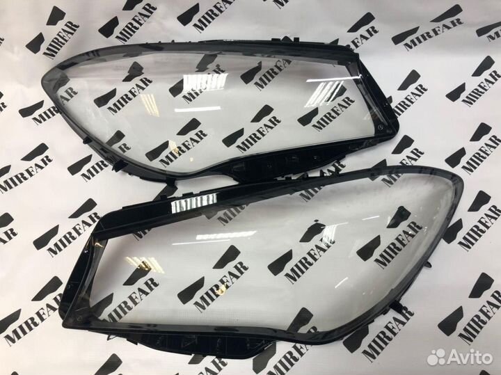 Левое стекло фары Mercedes-Benz CLA x117 2016-2019