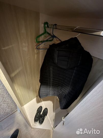 Шкаф угловой