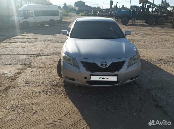 Toyota Camry, 2008