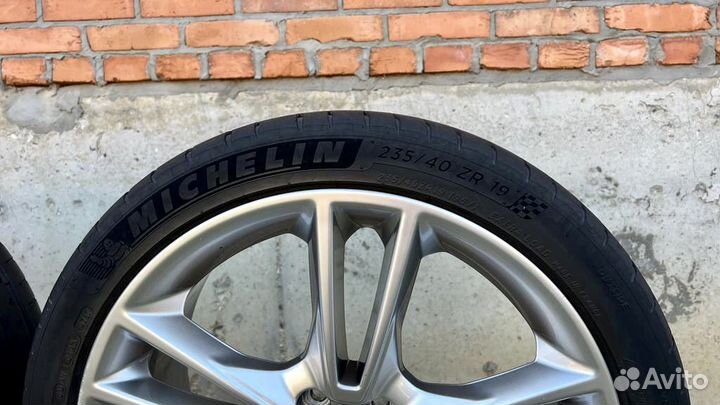 Колеса 19” 5х108 оригинал на Ford Mondeo (лето)