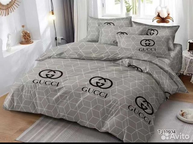 Белье постельное 2 подушки,одеяло и простынь