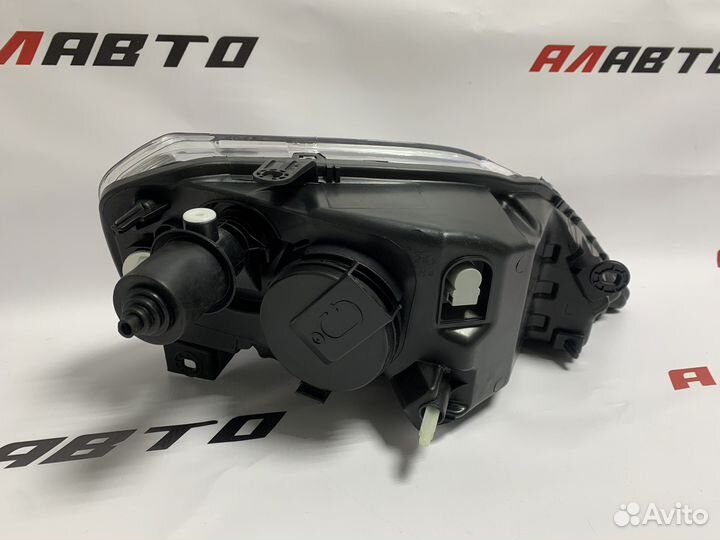 Фара передняя Лада Largus Ларгус