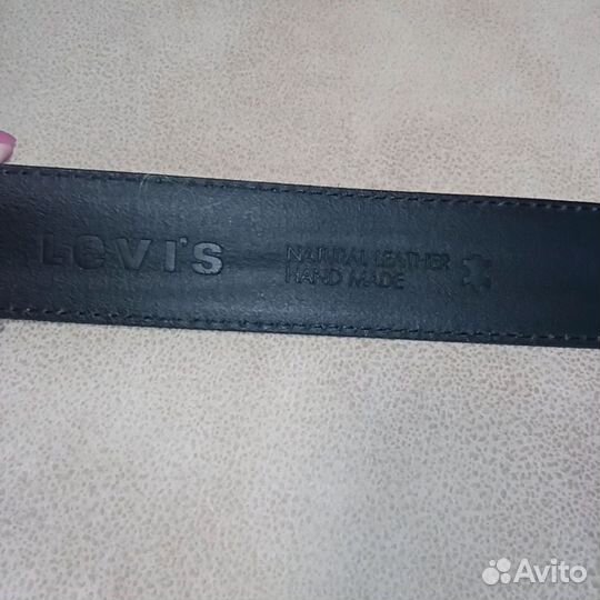 Мужской ремень levis