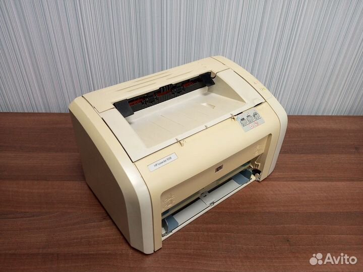 Принтер HP LaserJet 1018 под ремонт или запчасти