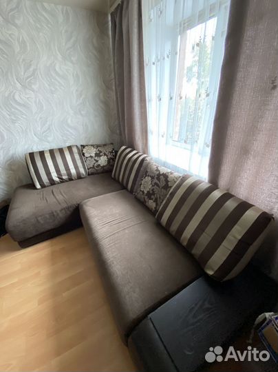 Угловой диван бу