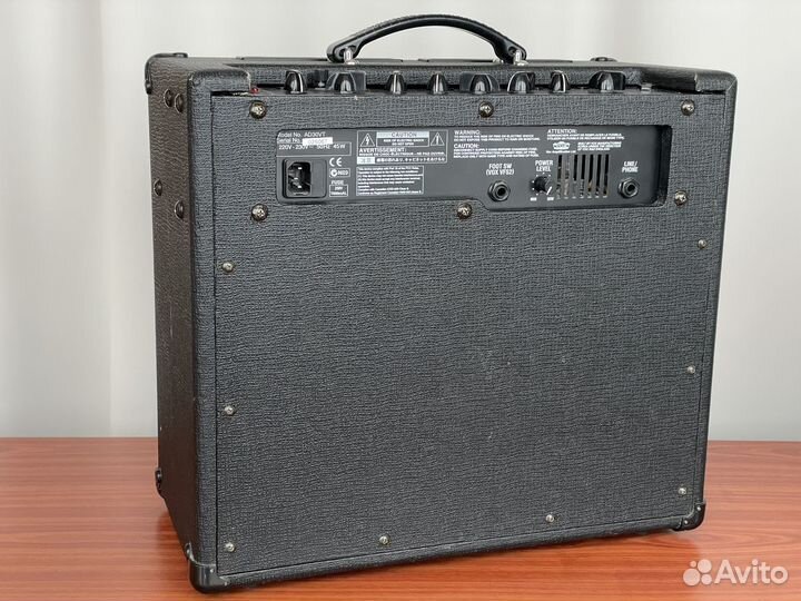 Комбоусилитель Vox ad30vt
