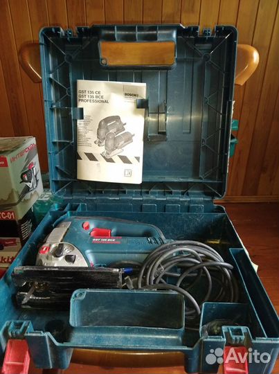 Инструмент для постройки дома и работы