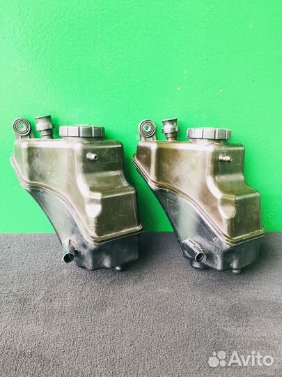 Бачок гура ABC Mercedes-Benz W221 CL600 S221