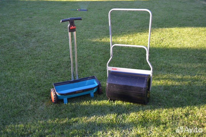 Садовый каток и Сеялка газона Gardena