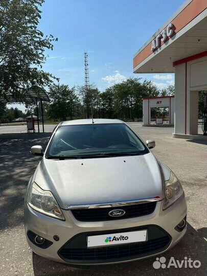 Ford Focus 1.4 МТ, 2010, 225 432 км