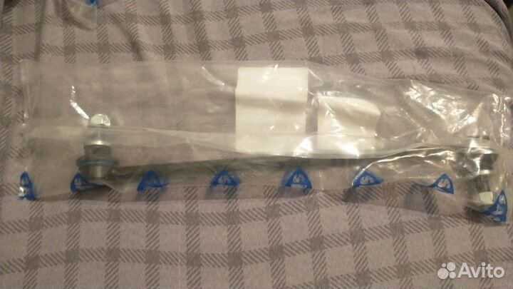 Стойки стабилизатора передние на Toyota corolla