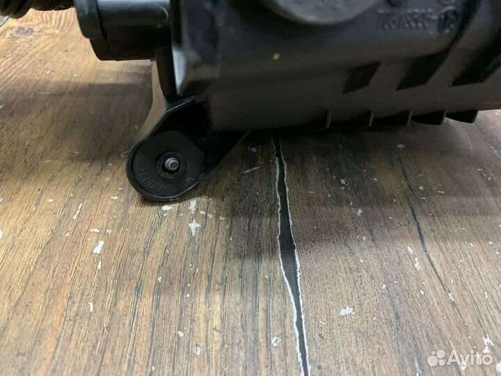 Volkswagen Passat B7 Корпус воздушного фильтра