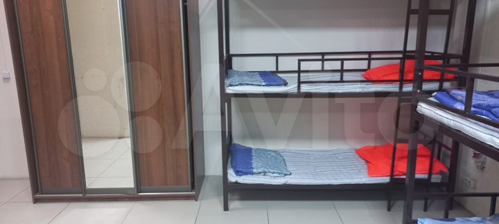 Комната 30 м², 1/5 эт.