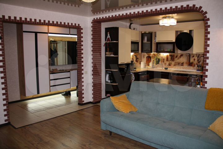 4-к. квартира, 77,3 м², 2/9 эт.