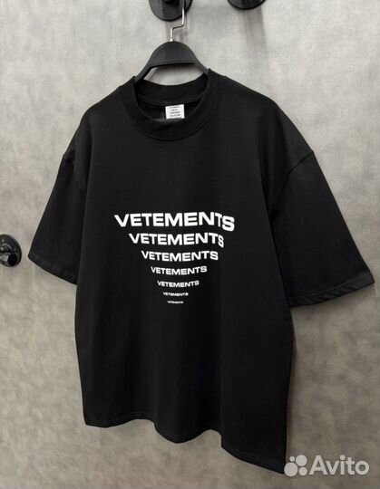 Футболка vetements