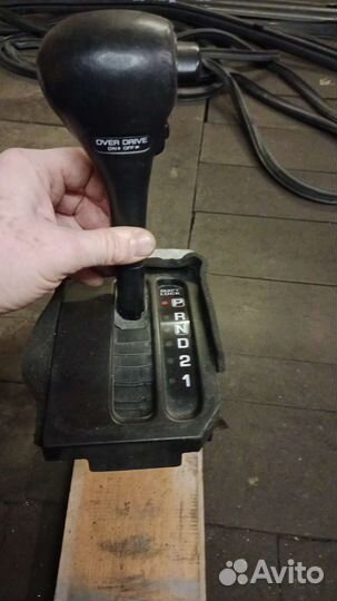 Запчасти для Ниссан Серена с23