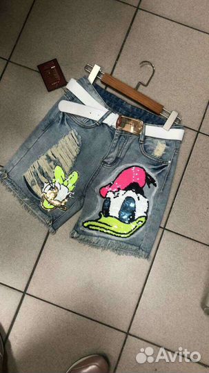 Джинсовые шорты