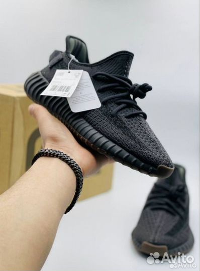 Кроссовки adidas yeezy boost 350 v2 изики черные