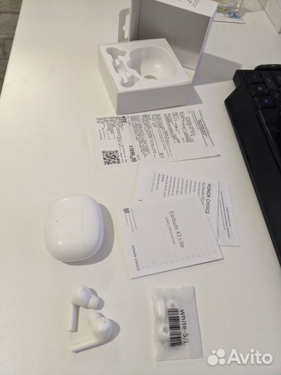 Беспроводные наушники