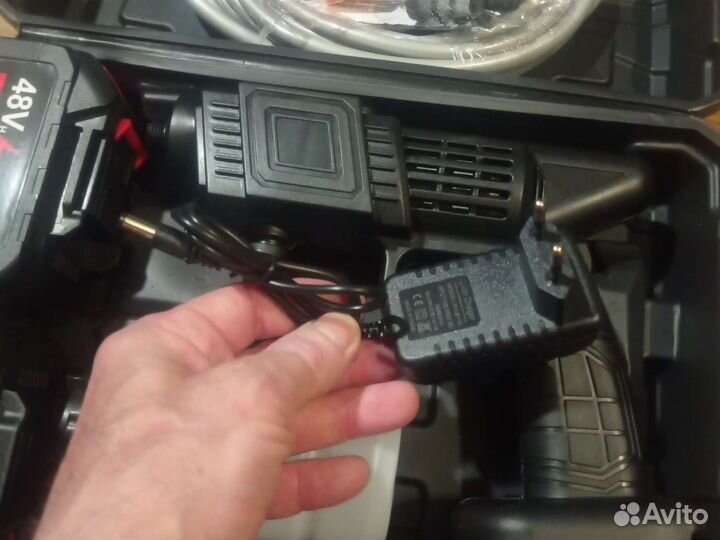 Аккумуляторная автомойка Modengo/ пила