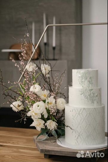 Подставка для свадебного торта