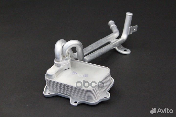 700679 Масляный радиатор A3 8P / Octavia I-II