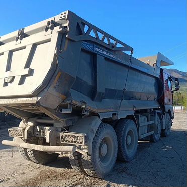 Самосвал 25 м³ SITRAK C7H, 2023