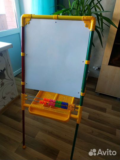 Мольберт детский двухсторонний