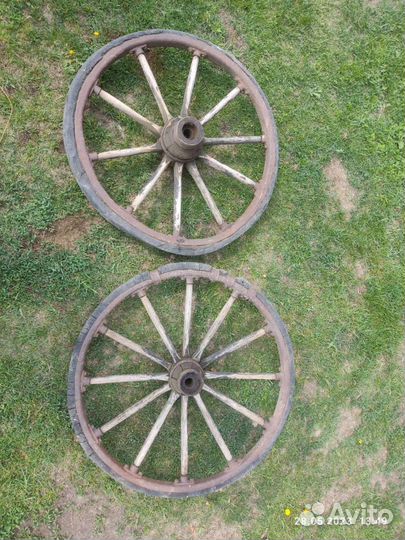 Колесо деревянное