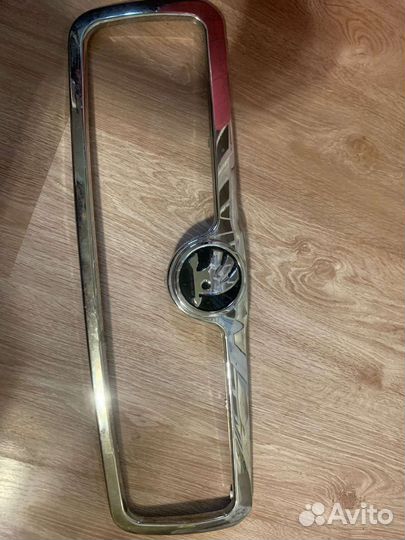 Хромовая рамка на Шкода октавиа тур рестайлинг