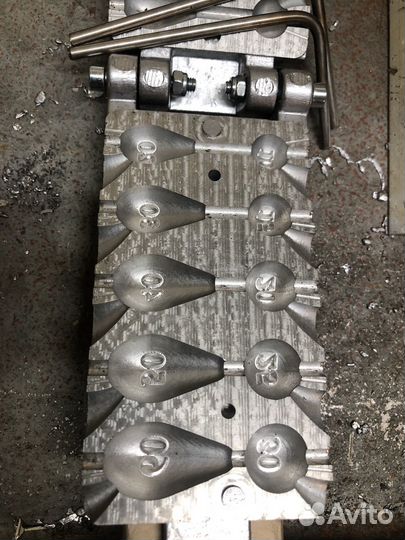 Кормушка пружина