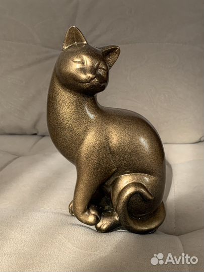 Фигурка кошки 