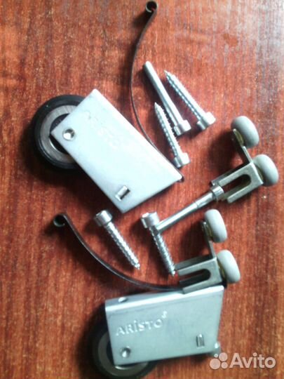 Комплект роликов для шкаф купе