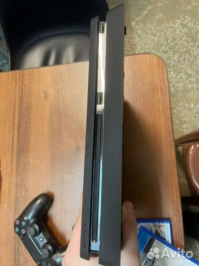 Игровая приставка ps4 slim с играми