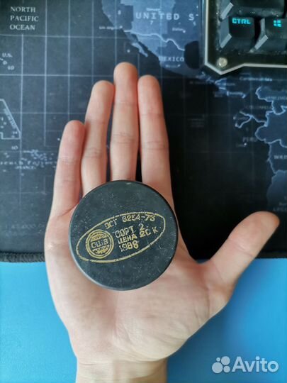 Шайба хоккейная Оша 1988 г