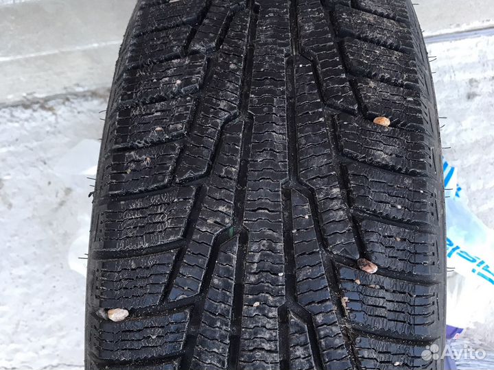 Зимняя резина 215 55 R17 98RXL