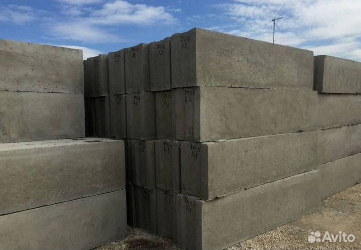 Фундаментный блок