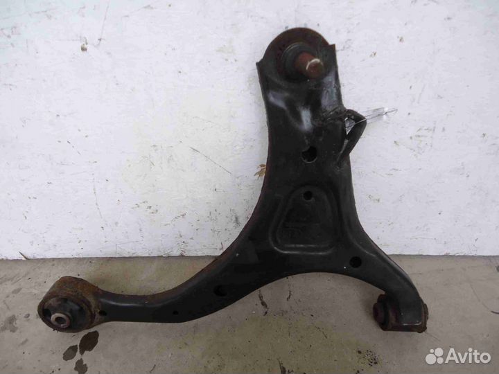 Рычаг передний правый нижний Hyundai Santa Fe 2 CM